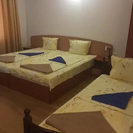 Aтанасов Ii Gæstehus